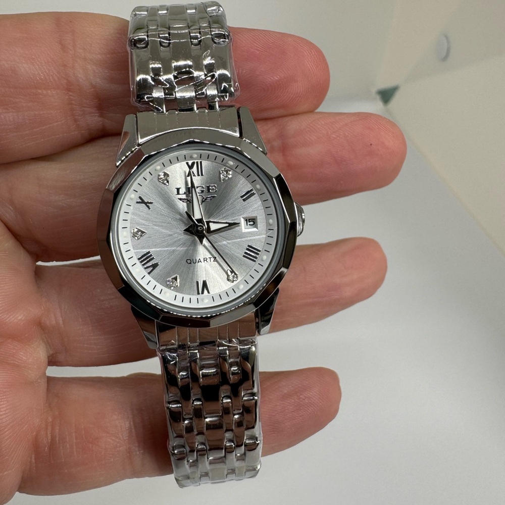 Women's Silver Quartz Watch